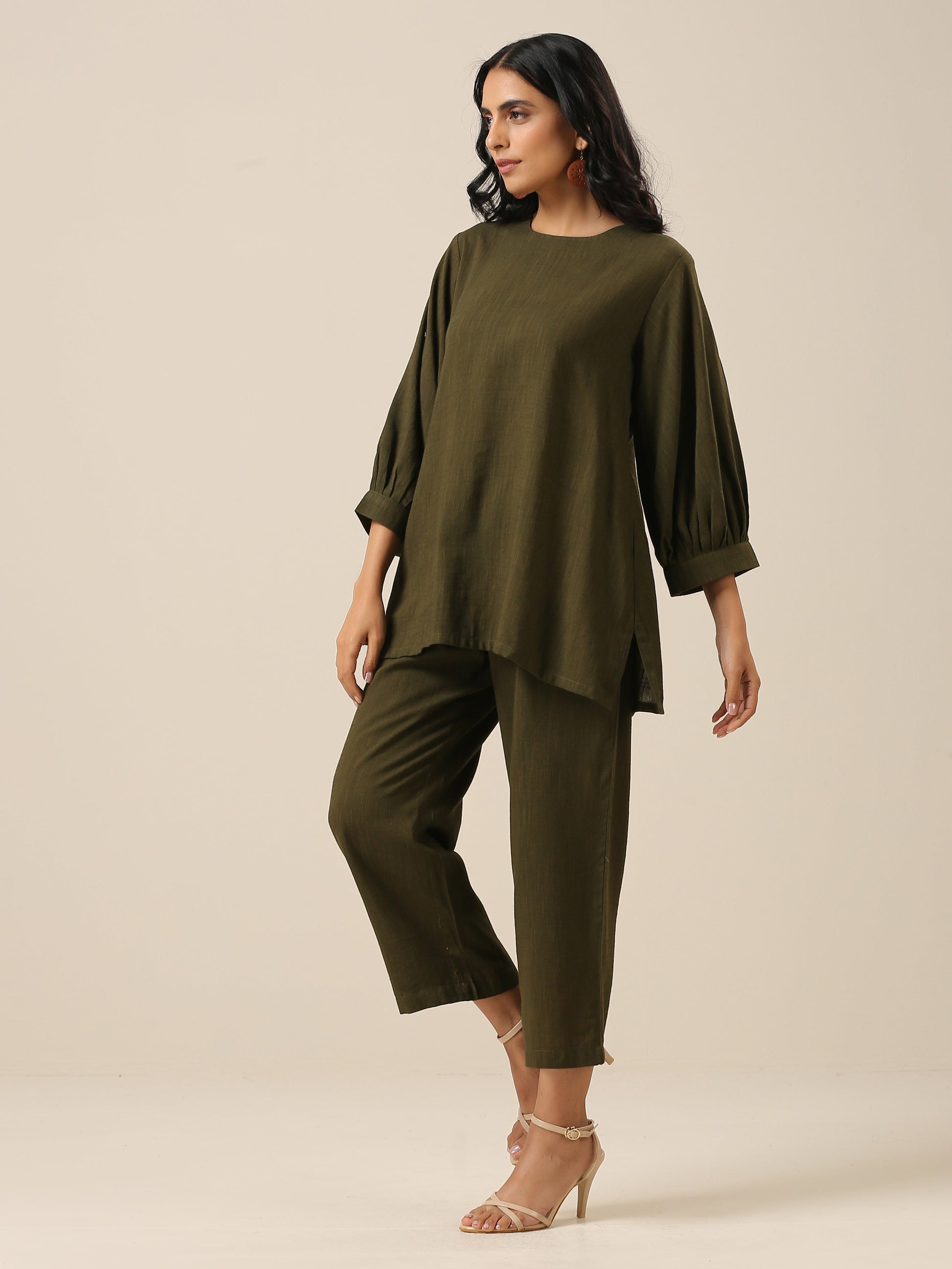 trueBrowns Olive Green Slub Texture Baggy Sleeve Co-Ord Set - Swadesiicart