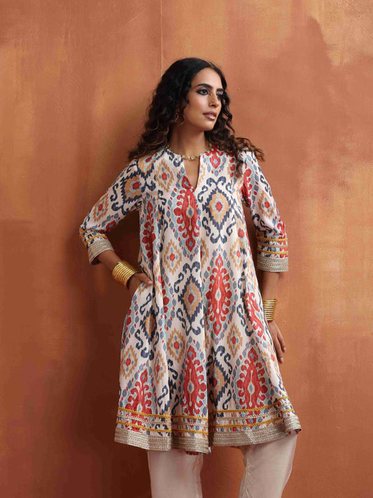 trueBrowns Off White Ikat Print Anarkali Kurta Co-ord Set - Swadesiicart