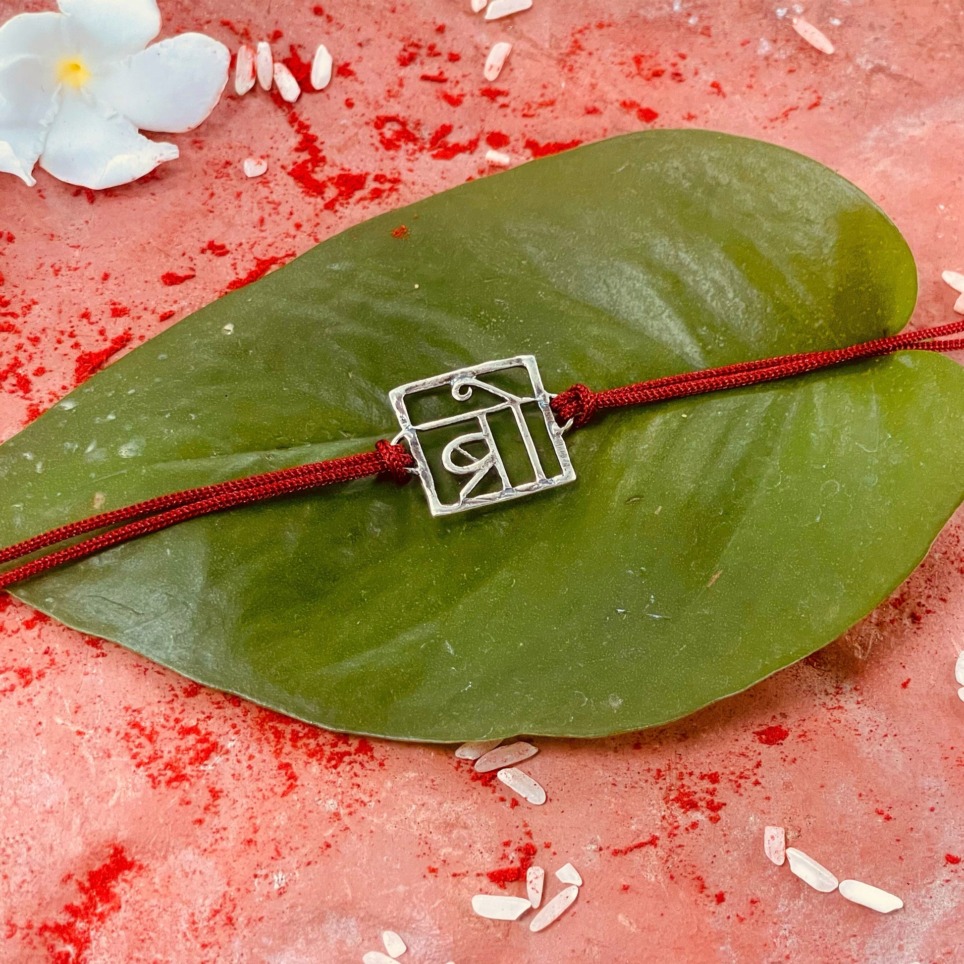 trueBrowns 925 Sterling Silver Bro Thread Rakhi | Swadesiicart