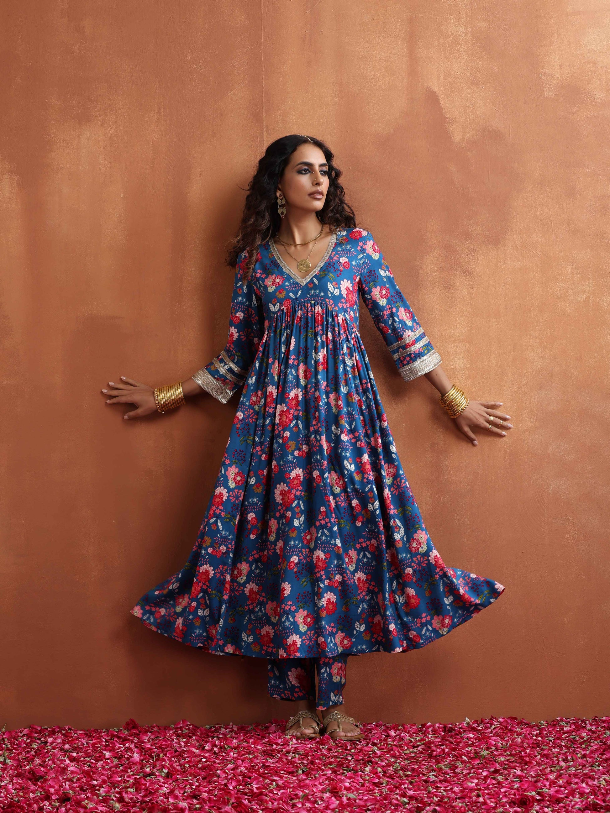 trueBrowns Blue Print Flared Anarkali Kurta Set | Swadesiicart