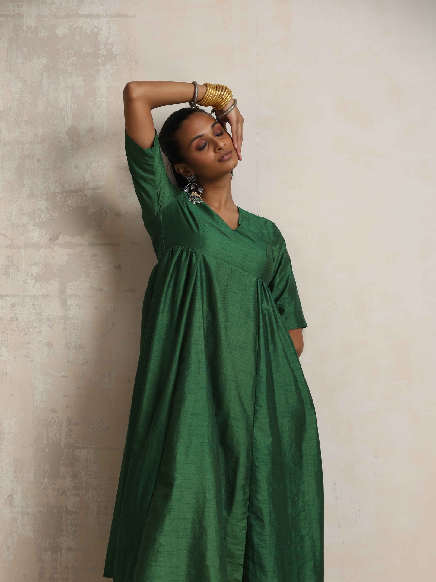 trueBrowns Dark Green Silk Arkali Flared Kurta Set | Swadesiicart