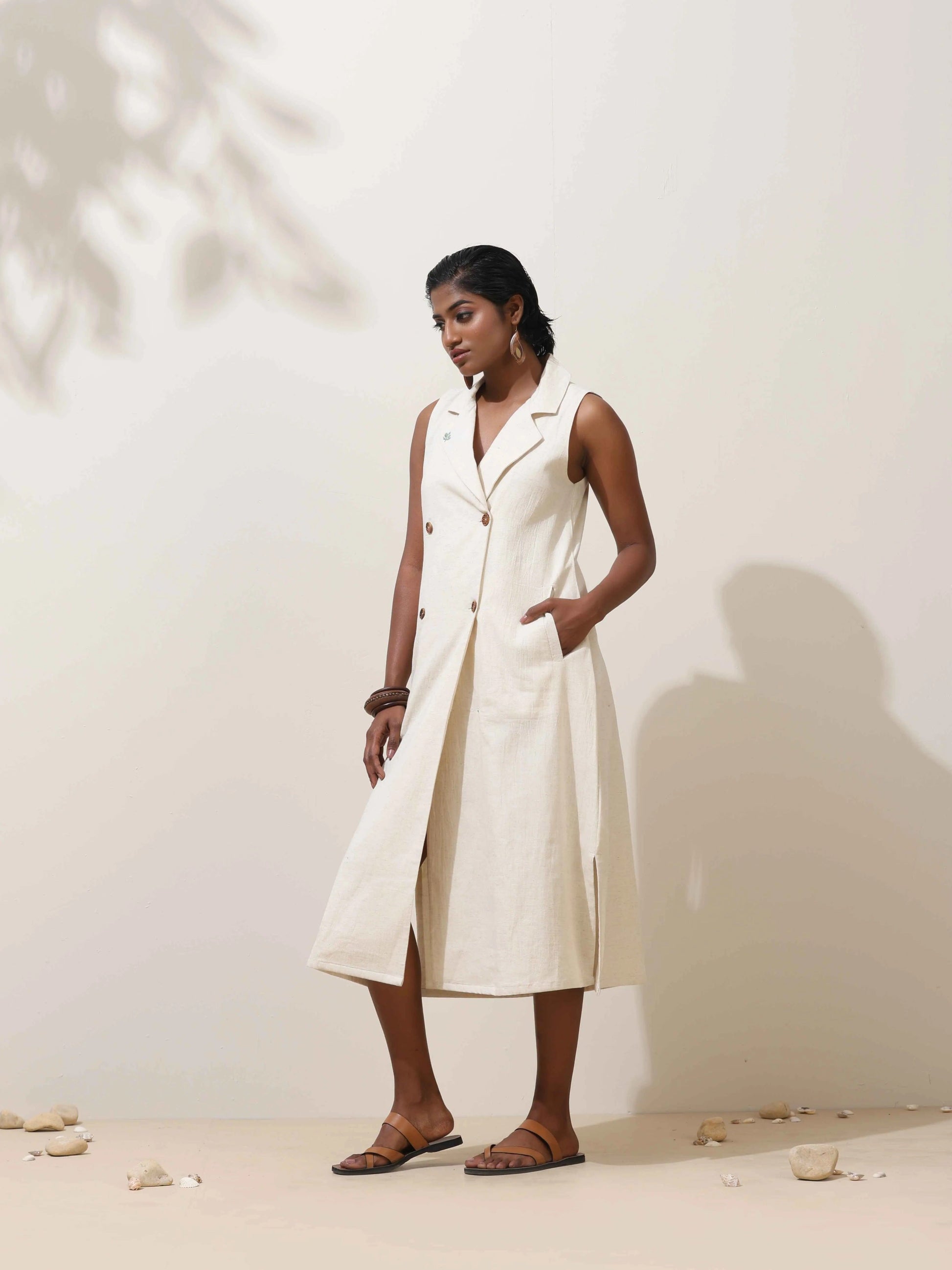 trueBrowns Off-White Cotton Linen Dress | Swadesiicart