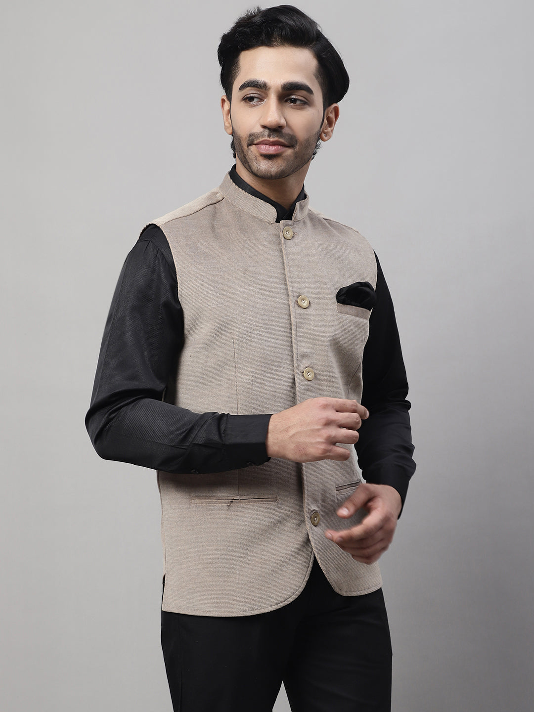 Even Apparels Men's Beige Nehru Jacket With Welt Pockets | Swadesiicart