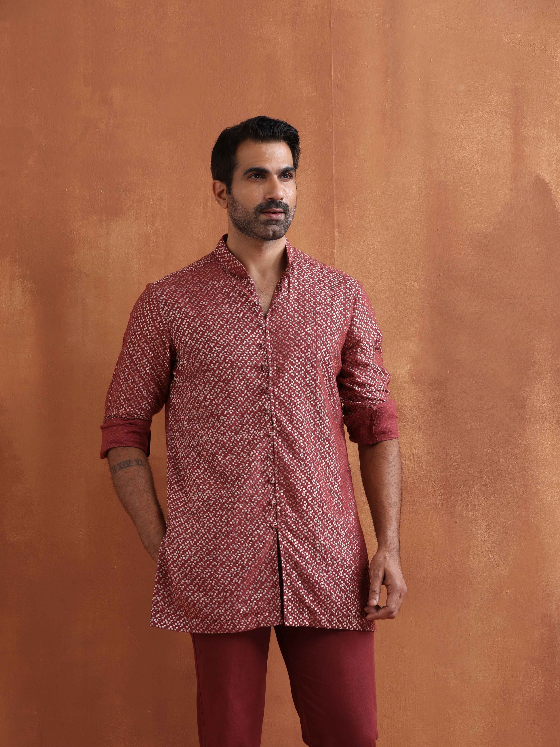 trueBrowns Men's Rust Cotton Dobby Short Kurta | Swadesiicart