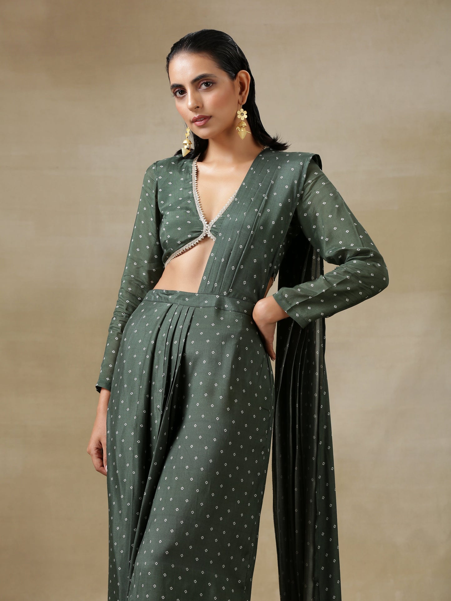 trueBrowns Dark Green Bandhani Printed Silk Palazzo Stitched Saree | Swadesiicart