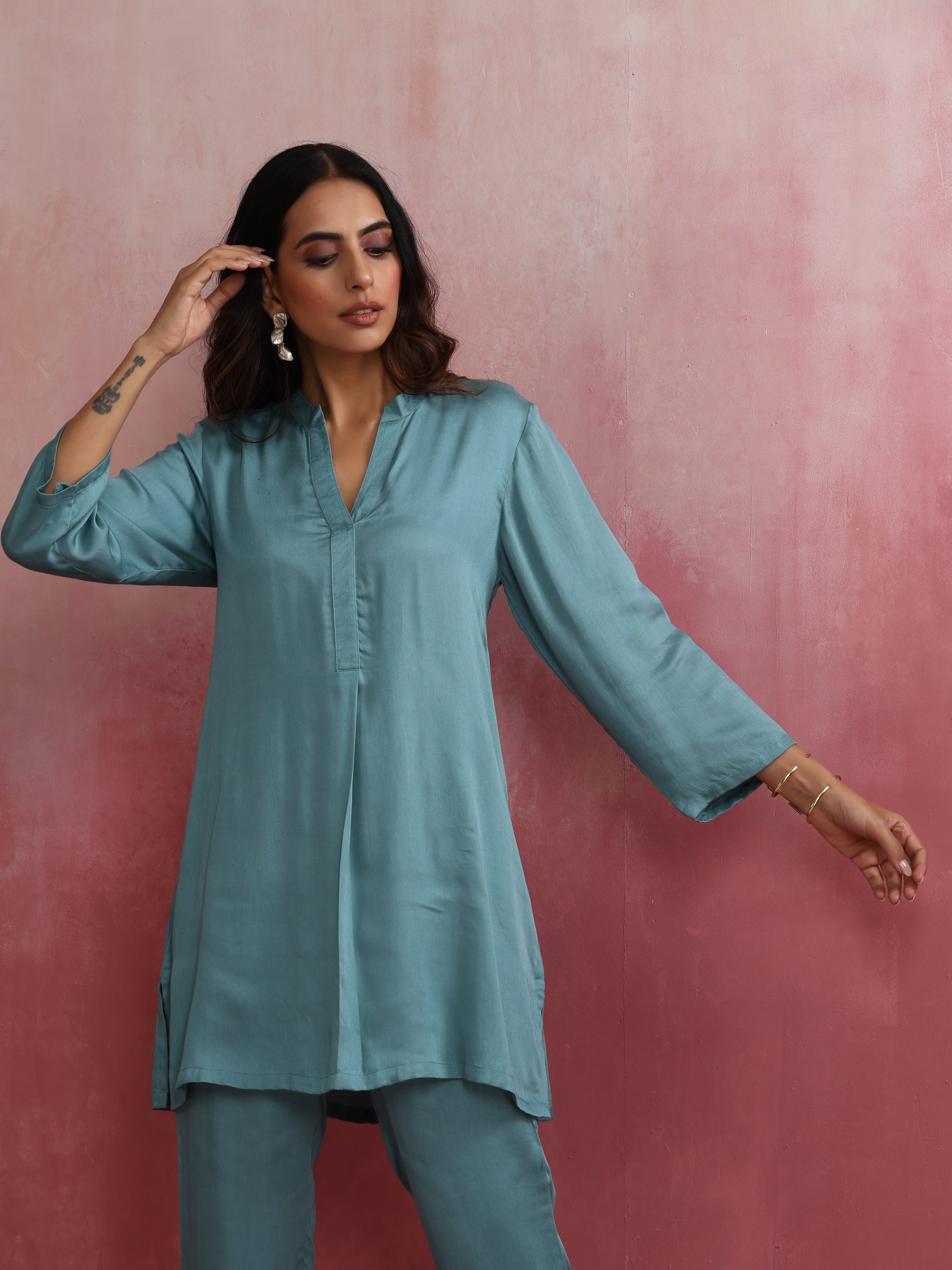 trueBrowns Light Blue Modal Straight Kurta Co-ord Set - Swadesiicart