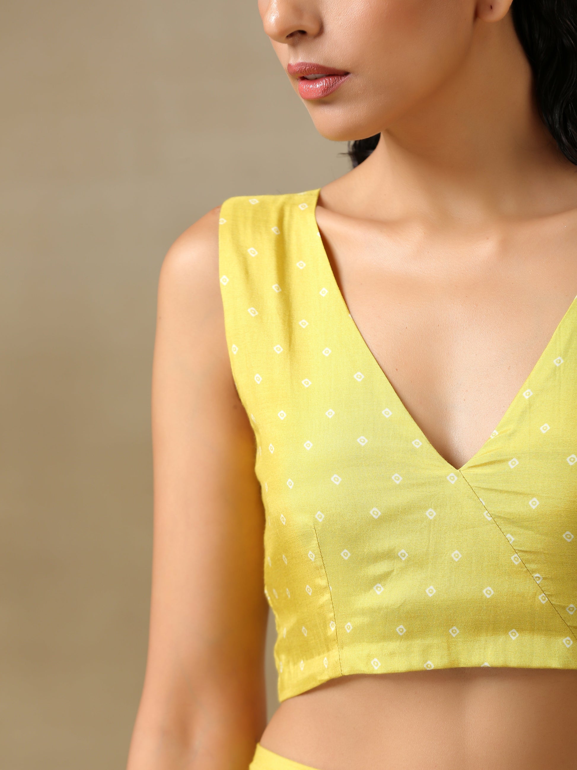 trueBrowns Lime Green Bandhani Printed Silk Sleeveless Blouse | Swadesiicart