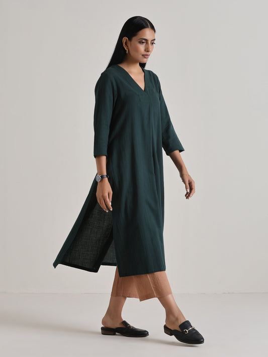 trueBrowns Dark Green Kurta Pant Set | Swadesiicart