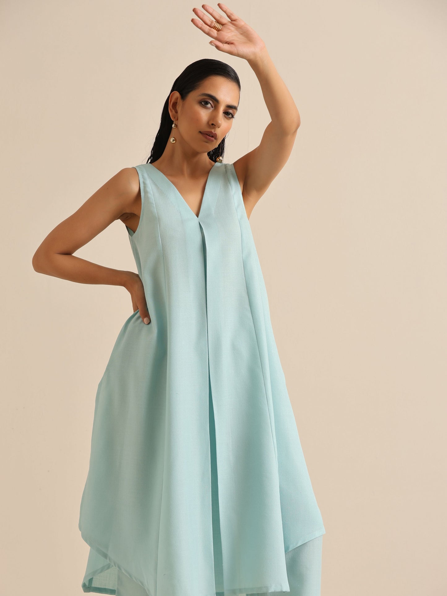 trueBrowns Sky Blue Slub Sleeveless Flared Kurta Pant Set | Swadesiicart