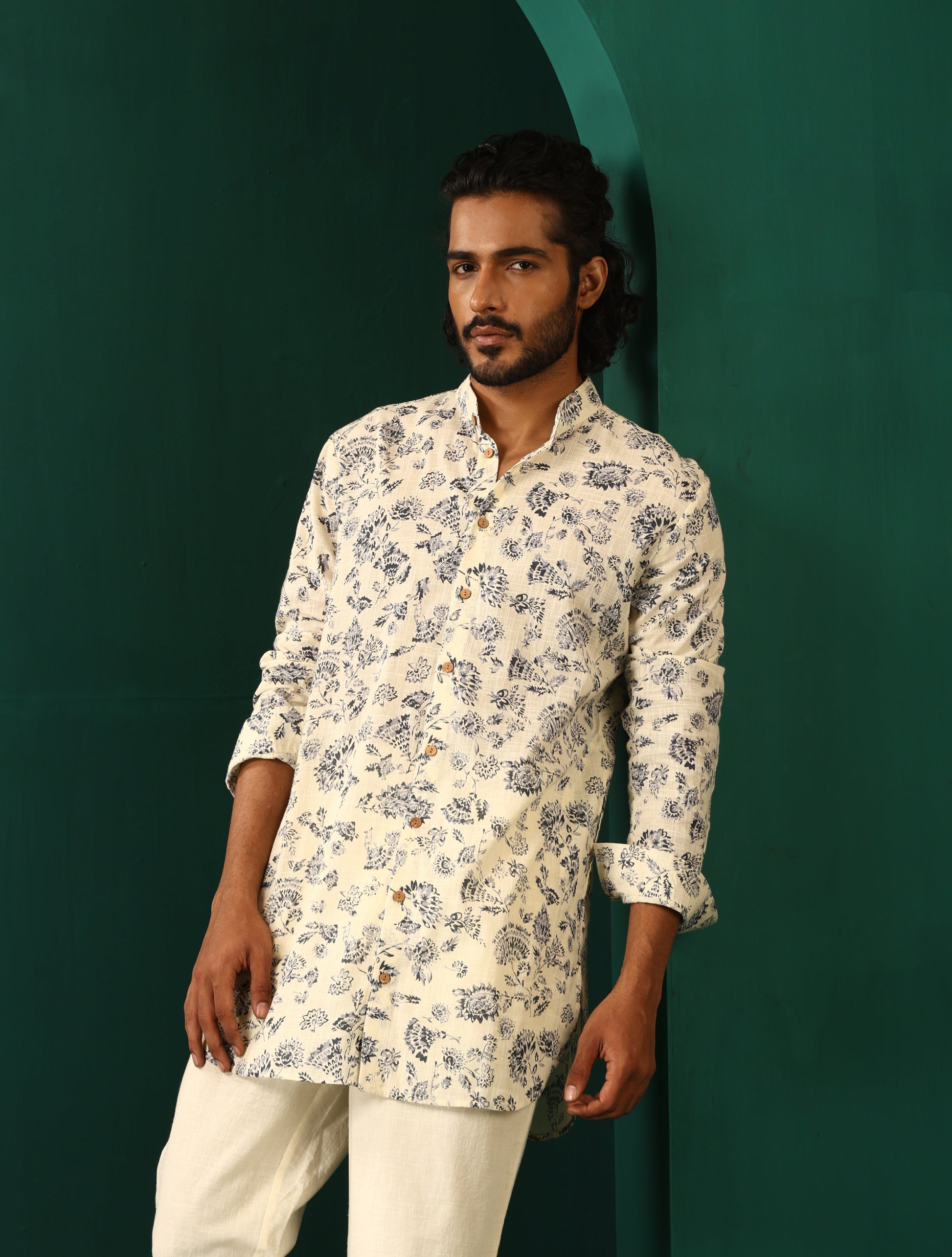 trueBrowns Men's Ivory Floral Cotton Printed Co-ord Set - Swadesiicart