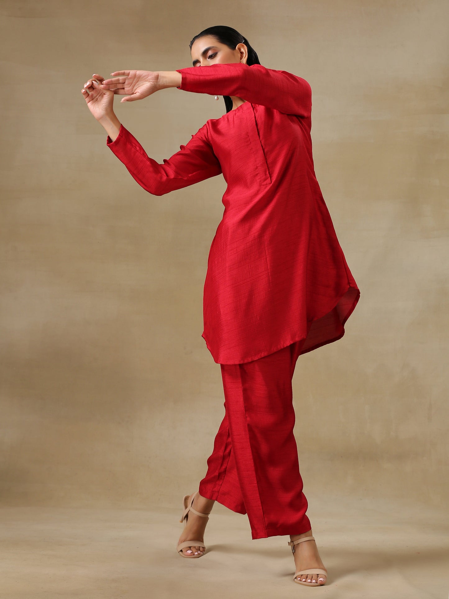 trueBrowns Maroon Textured Silk Front Placket Co-Ord Set - Swadesiicart