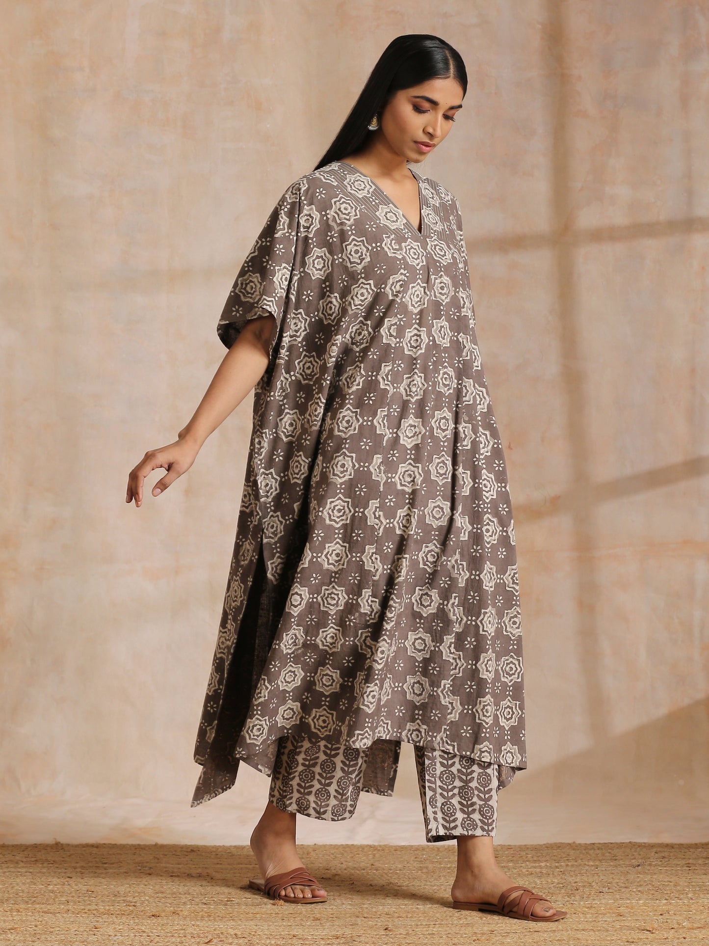 trueBrowns Clay Dabu Overall Print Cotton Panel Kaftan Kurta Pant Set | Swadesiicart
