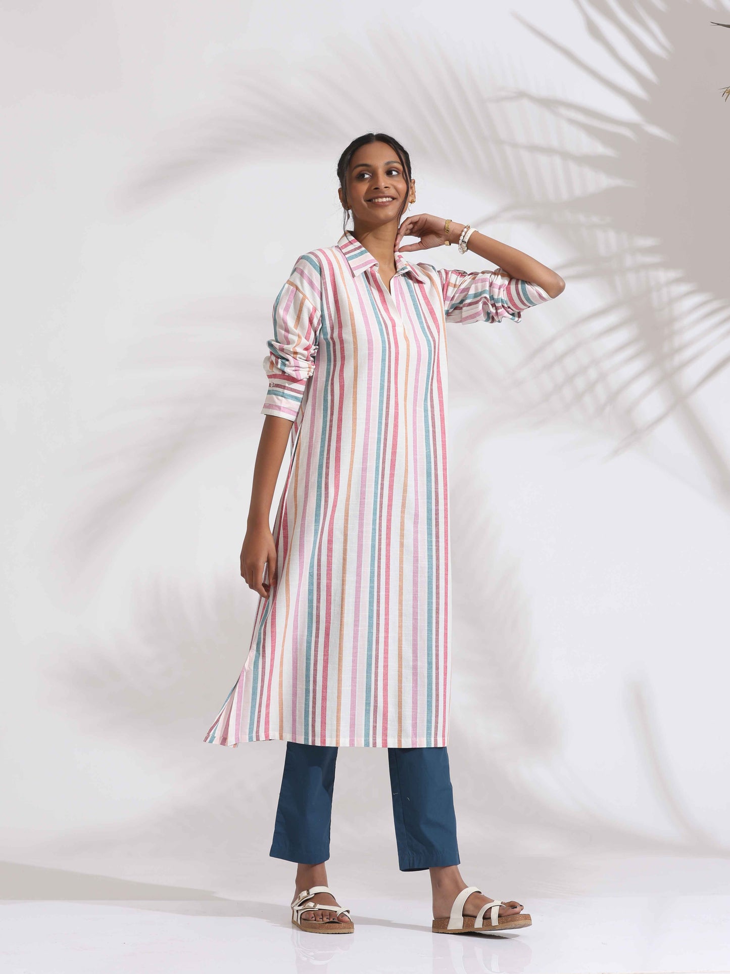 trueBrowns Off-White Cotton Multi Stripe A-line Kurta Set | Swadesiicart