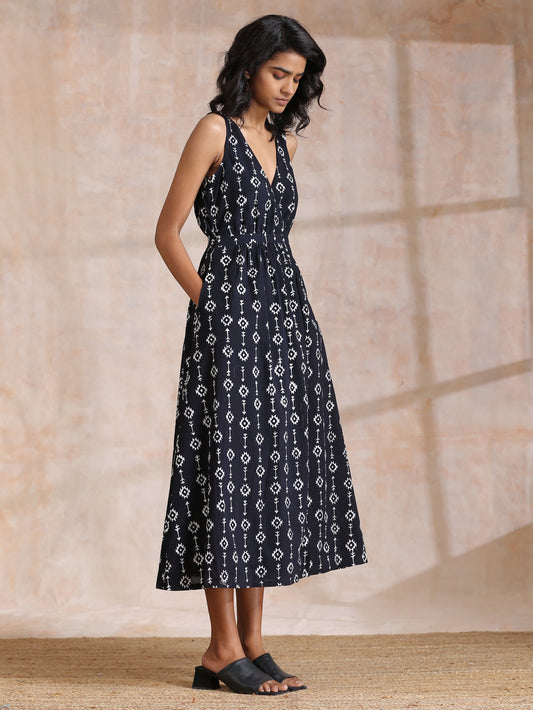trueBrowns Black White Geometric Print Cotton Sleeveless Wrap Dress | Swadesiicart
