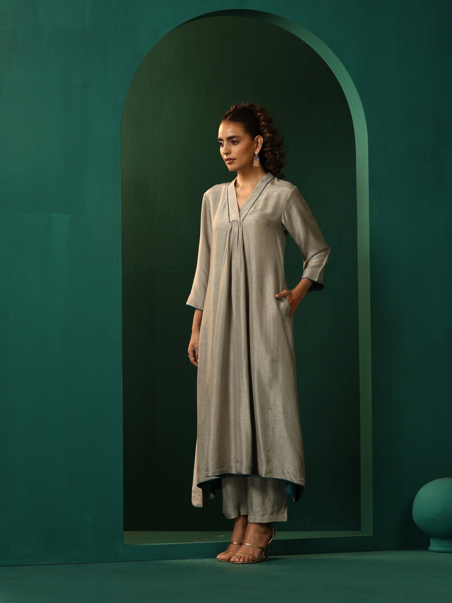 trueBrowns Grey Silk Front Gathered Kurta Pant Set | Swadesiicart