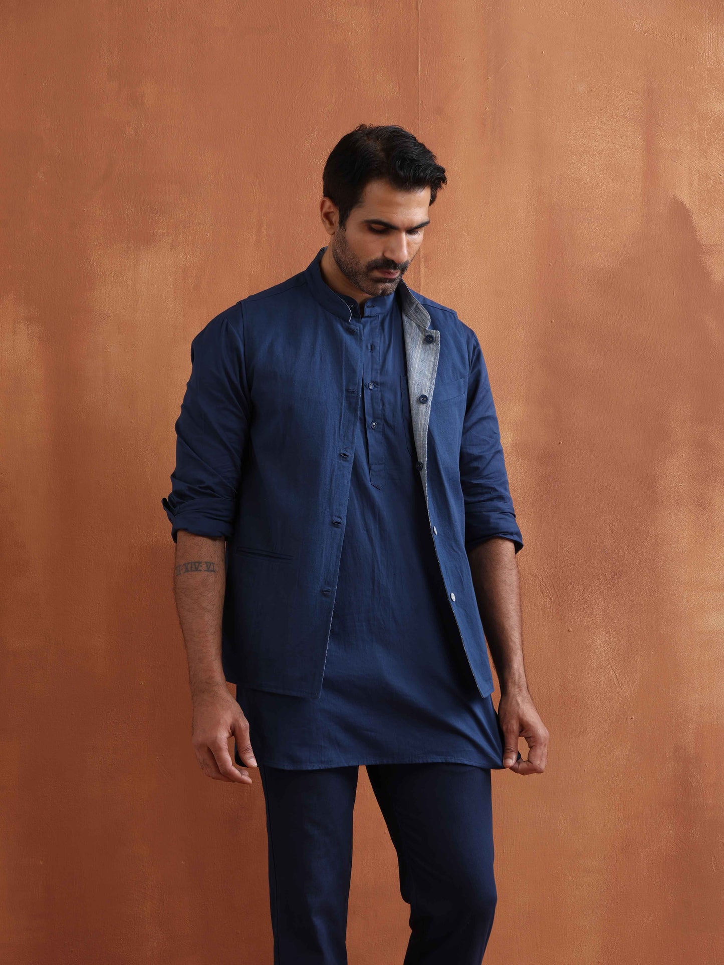 trueBrowns Men's Blue Chanderi Reversible Nehru Jacket | Swadesiicart