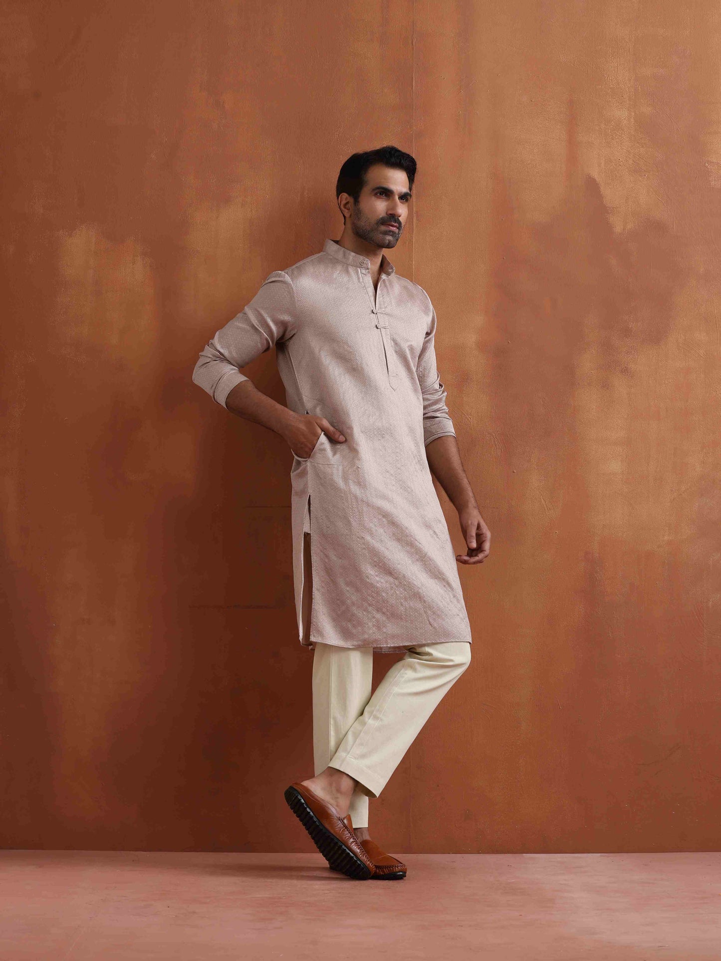 trueBrowns Men's Beige Sequin Chanderi Kurta | Swadesiicart