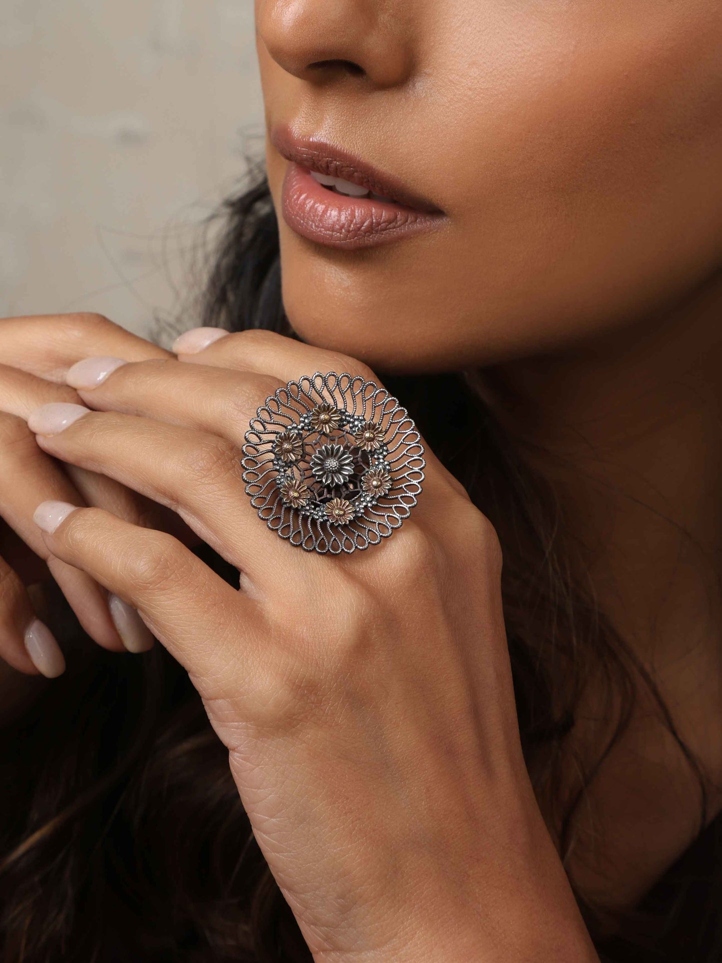 trueBrowns Silver Tone Floral Circular Ring | Swadesiicart