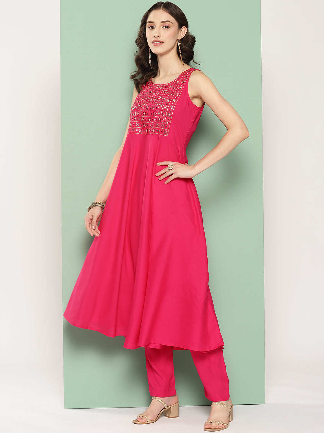 InWeave Women's Fuchsia Mirror Work Strappy Set W Square Bandhani Print Silk Dup - Swadesiicart