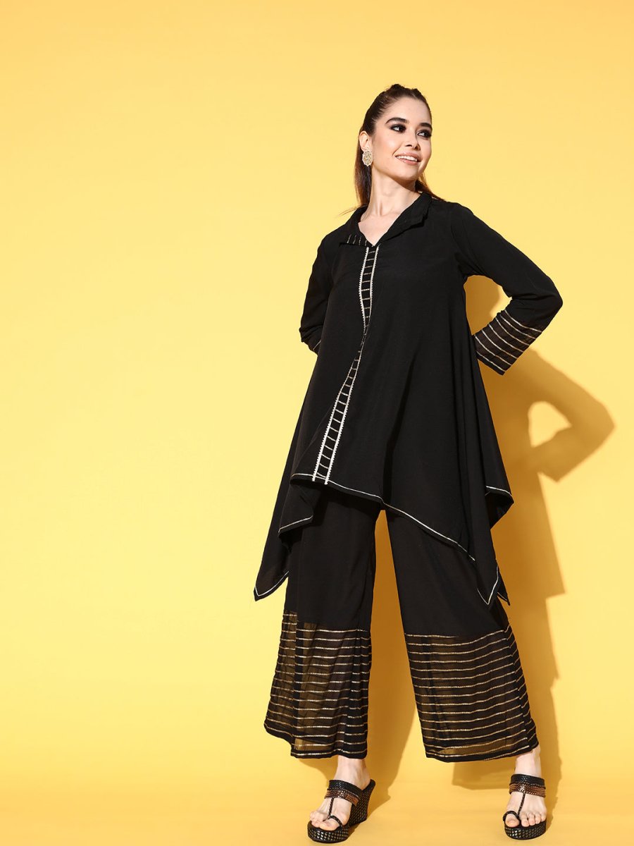 Ahalyaa Women Black Printed Tunic With Palazzos | Swadesiicart