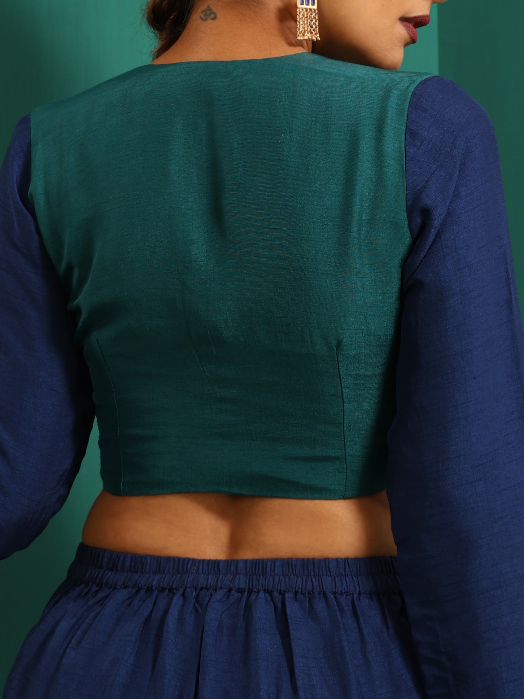 trueBrowns Teal Blue Silk Full Sleeve Blouse | Swadesiicart