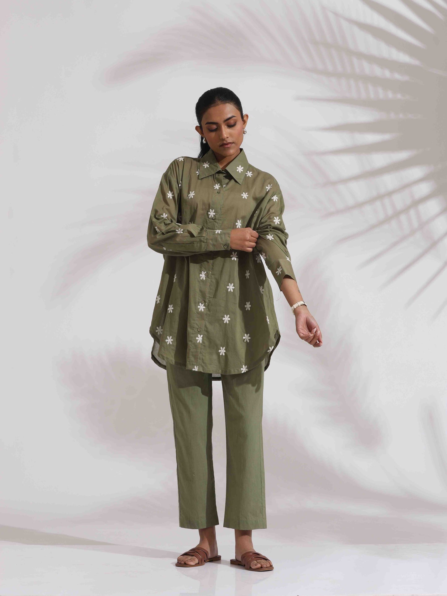 trueBrowns Olive Green Cotton Floral Embroidered Co-ord Set - Swadesiicart