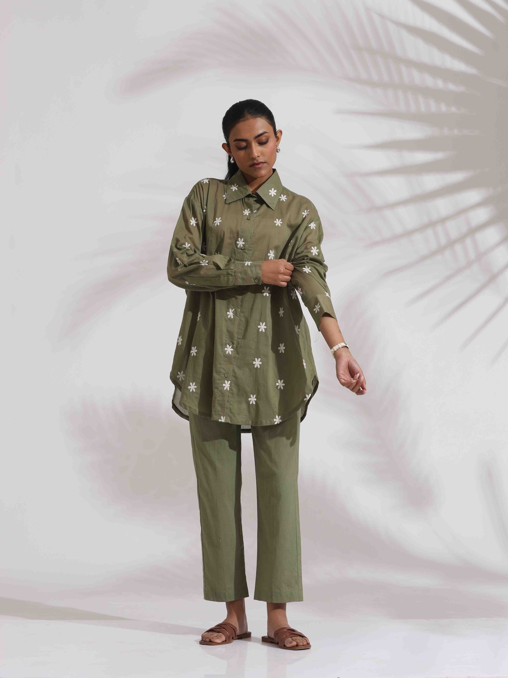 trueBrowns Olive Green Cotton Floral Embroidered Co-ord Set - Swadesiicart