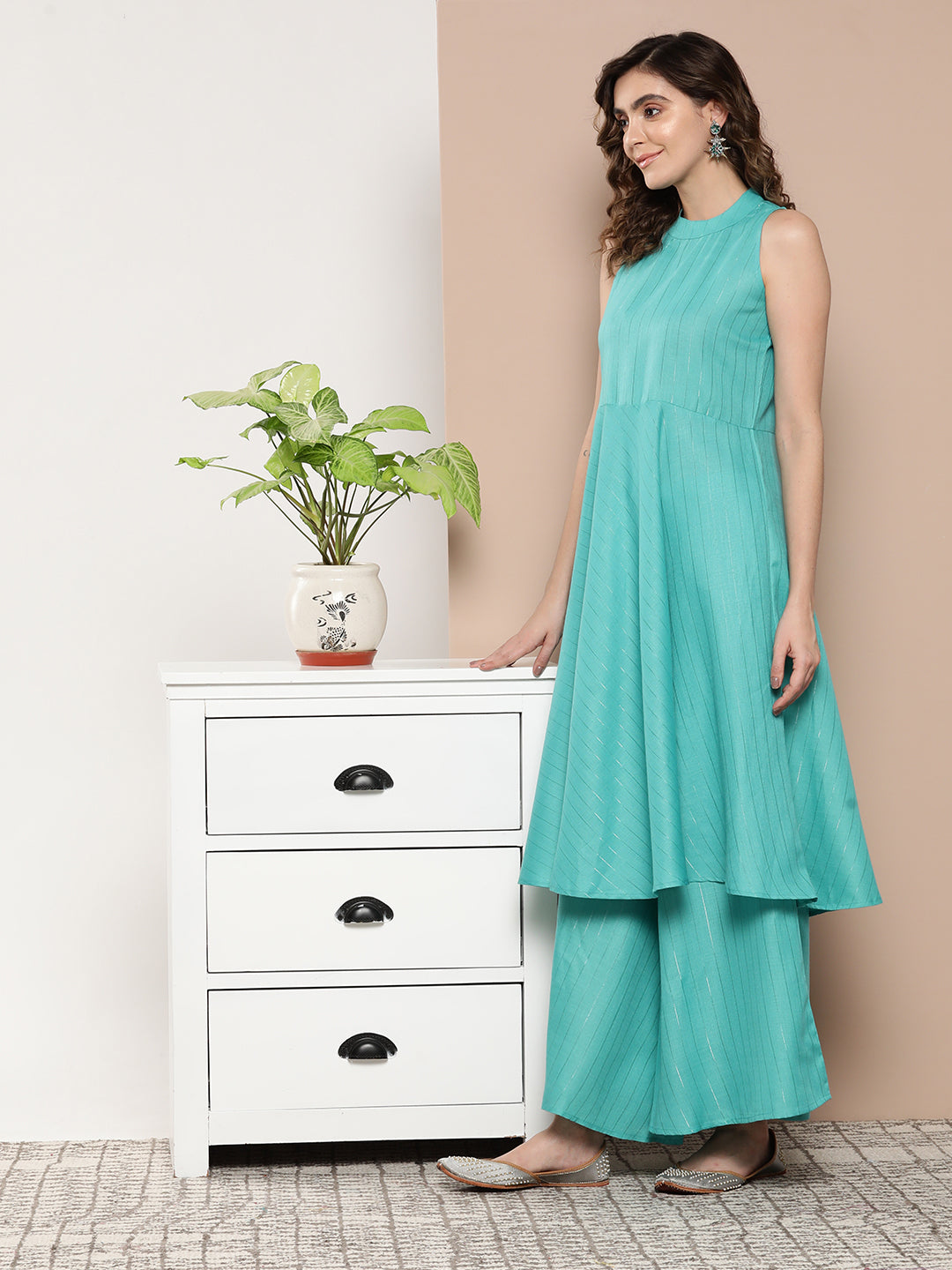InWeave Women's Teal Lurex Boho Kurta Set With Aqua Leh Organza Dupatta - Swadesiicart
