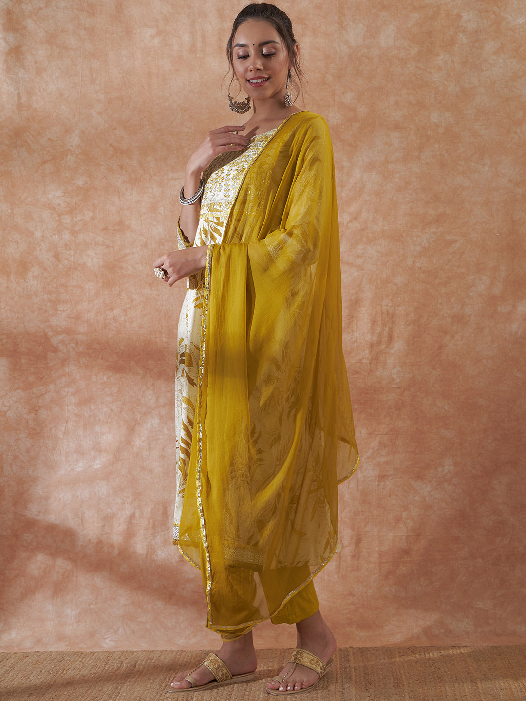 InWeave Women's White Mustard Lurex Leaf Print Patch Gota Kurta Set W Mustard Dupatta - Swadesiicart