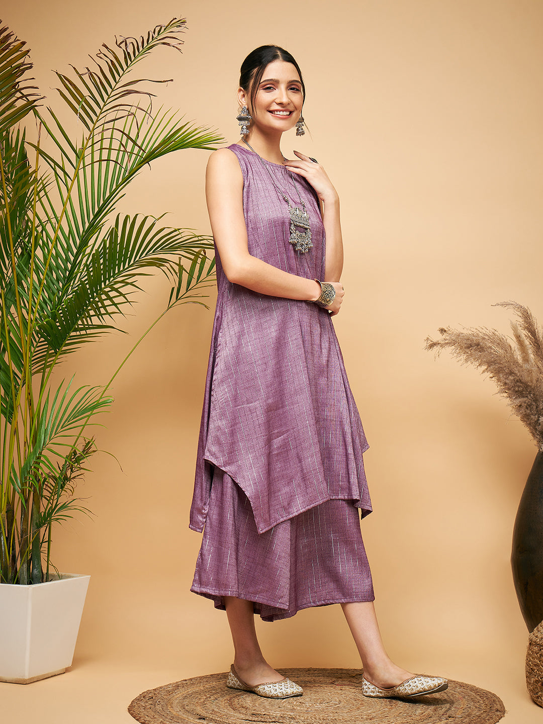 InWeave Women's Mauve Lurex Short Pallazo Kurta Set - Swadesiicart