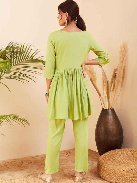 InWeave Women's Pear Green Round Neck Square Gota Work Kurta Pant Set - Swadesiicart
