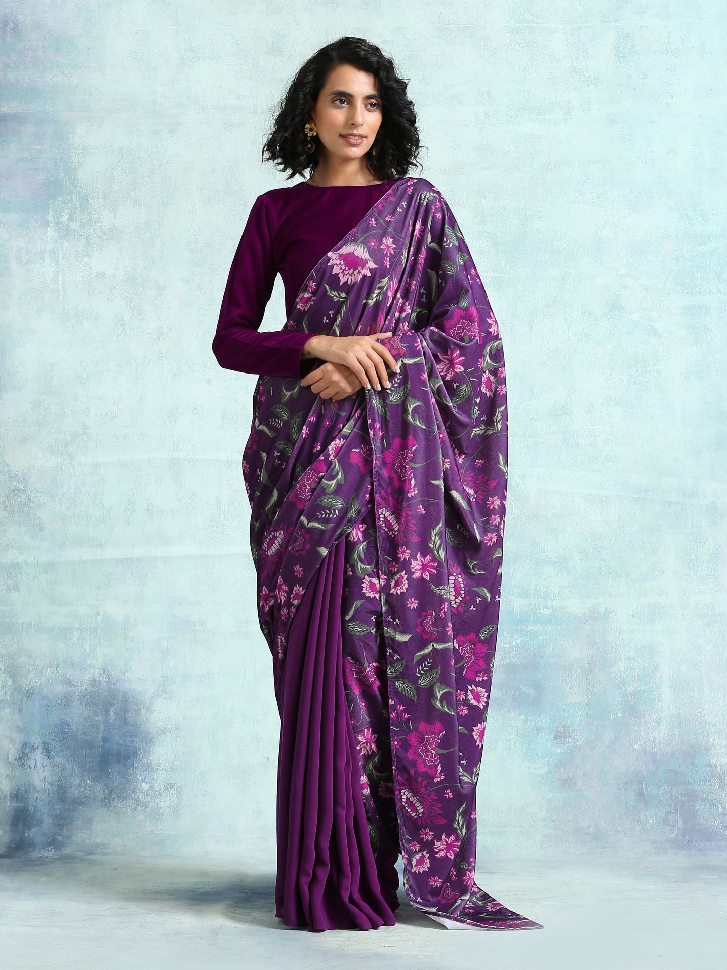 trueBrowns Wine Printed Velvet Ready to Wear Saree | Swadesiicart