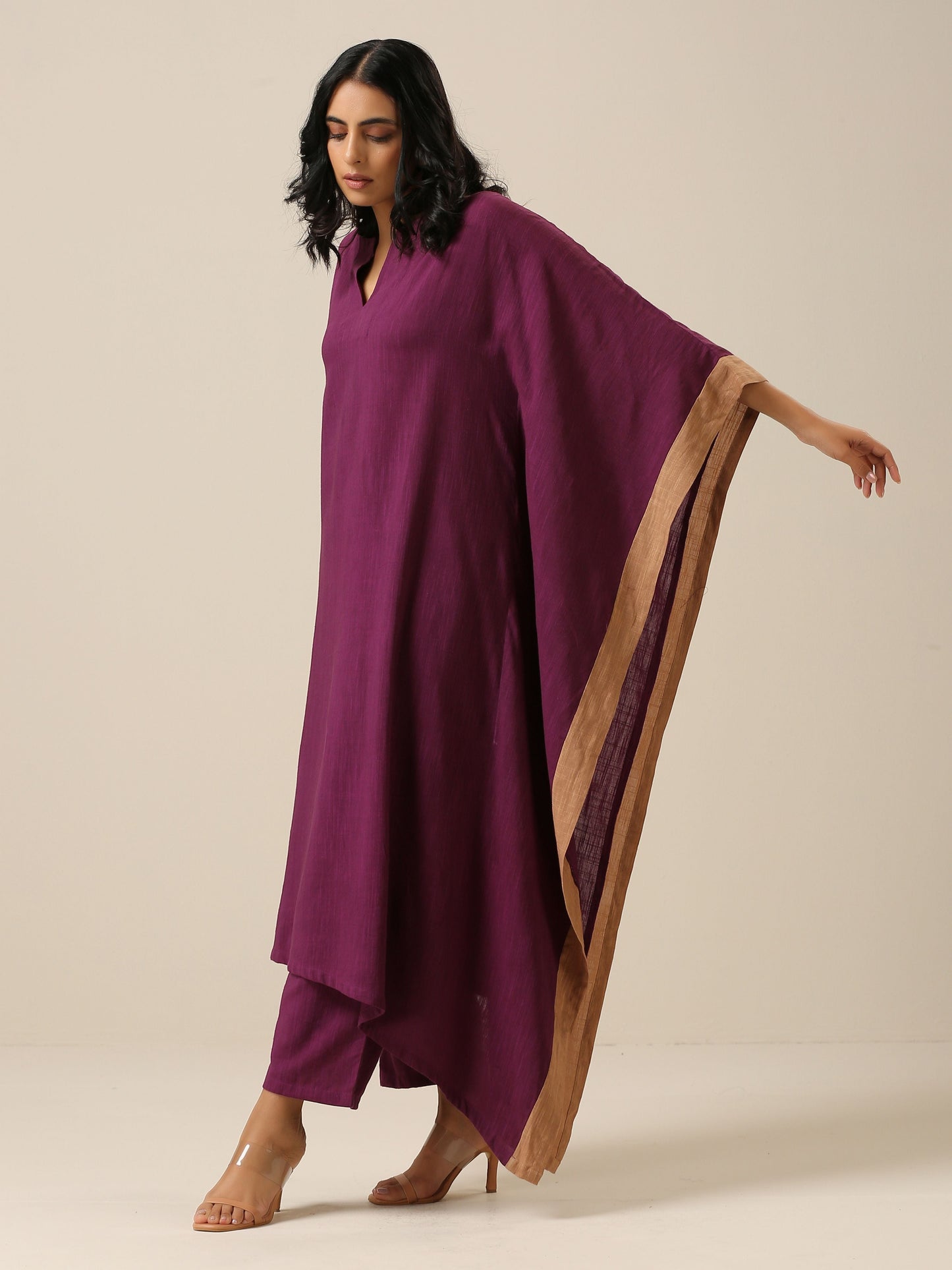 trueBrowns Plum Purple Slub Texture High Low Kaftan Pant Set | Swadesiicart