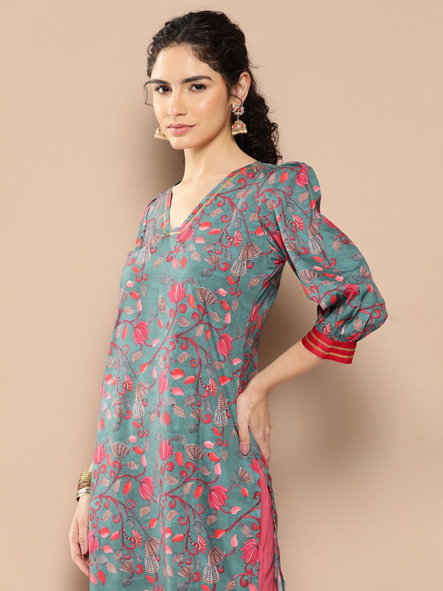 Ahalyaa Women Floral Printed Gotta Patti Floral Crepe Kurta | Swadesiicart
