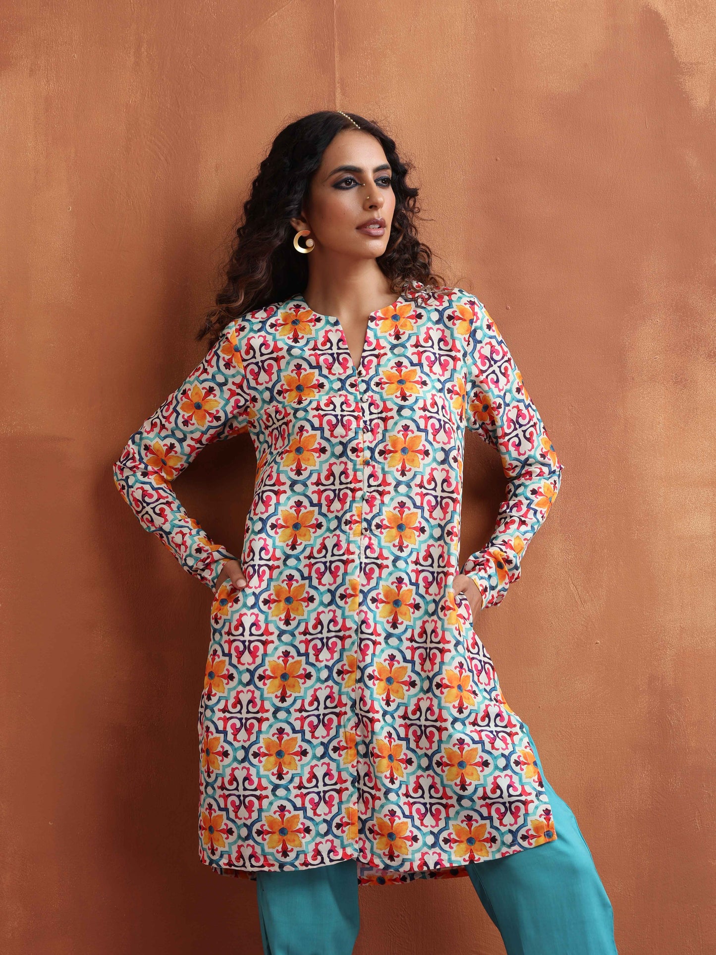 trueBrowns Off White Print Kurta Co-ord Set - Swadesiicart