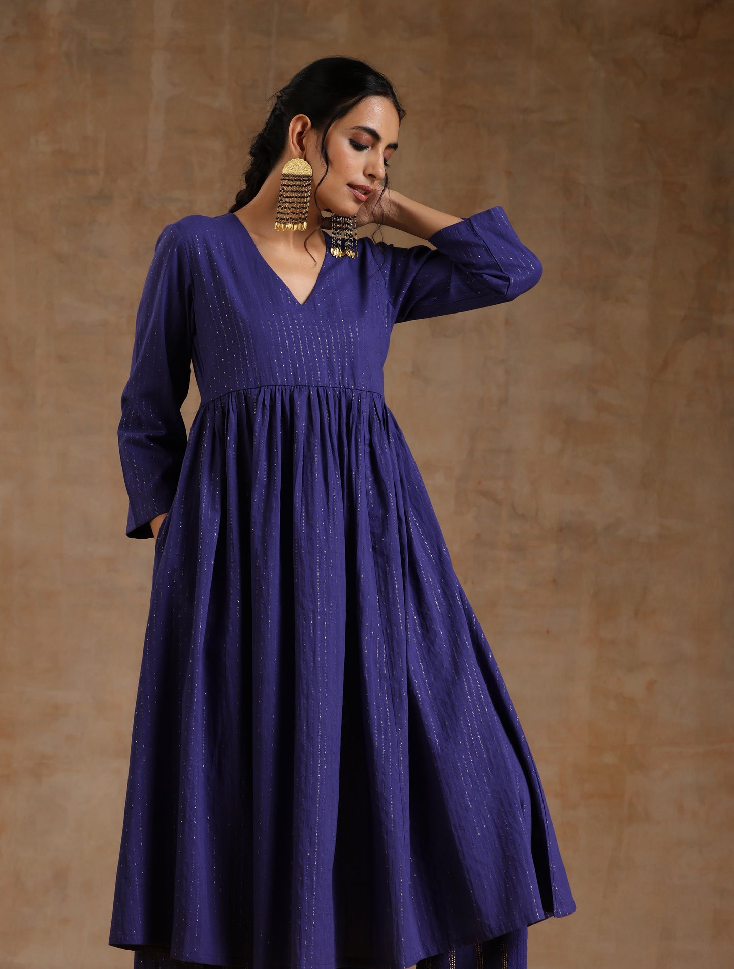 trueBrowns Spectrum Blue Gold Cotton Kalidar Kurta Set | Swadesiicart
