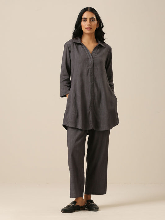 trueBrowns Slate Grey Slub Texture Collar Short Co-Ord Set - Swadesiicart