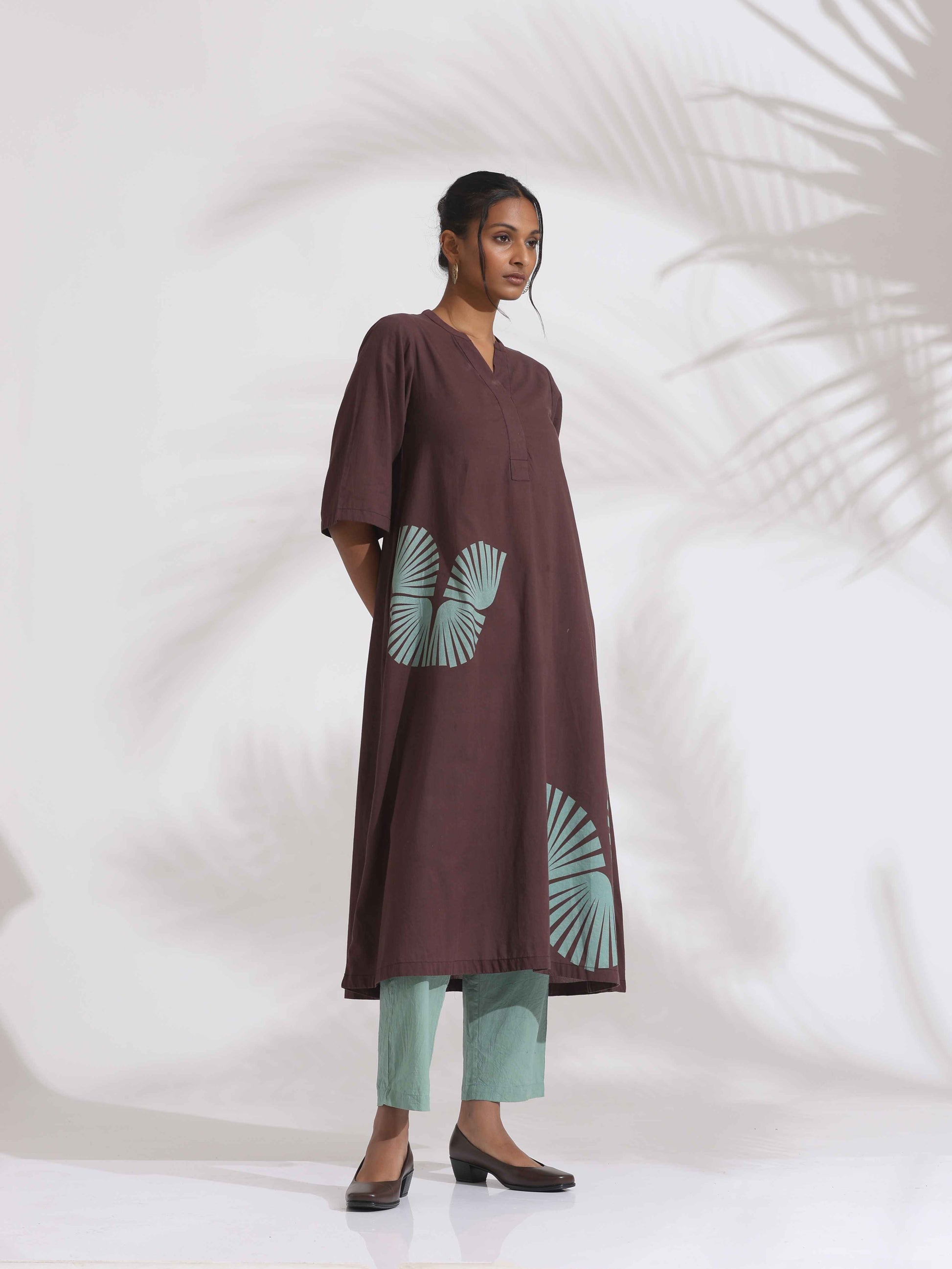 trueBrowns Cola Cotton Print Flared Kurta Set | Swadesiicart