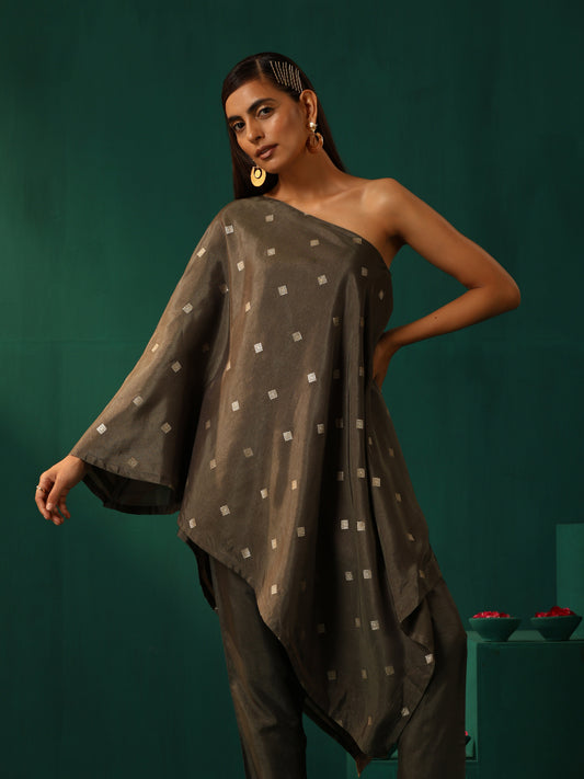 trueBrowns Grey Diamond Viscose Silk One-Shoulder Kurta Pant Set | Swadesiicart
