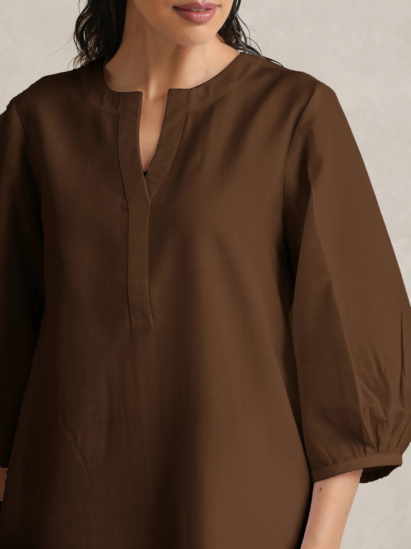 trueBrowns Brown Cotton Blend Short Kurta | Swadesiicart