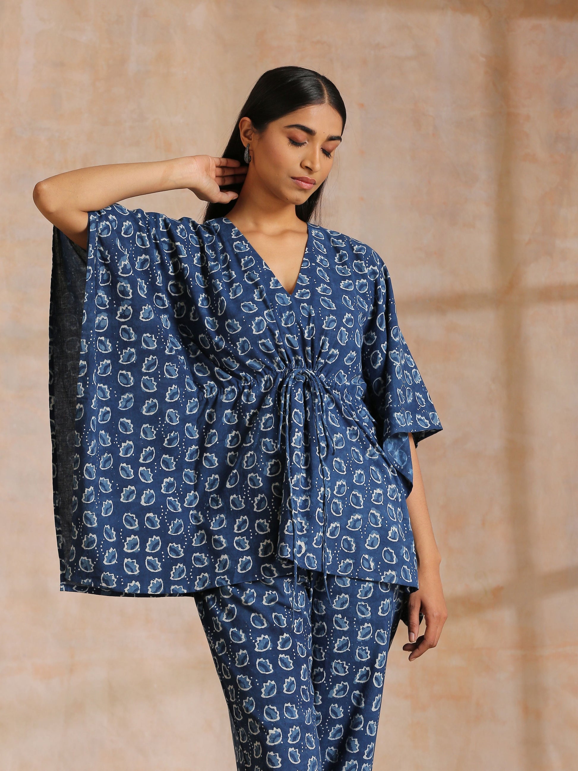 trueBrowns Indigo Dabu Floral Print Cotton Kaftan Co-Ord Set - Swadesiicart
