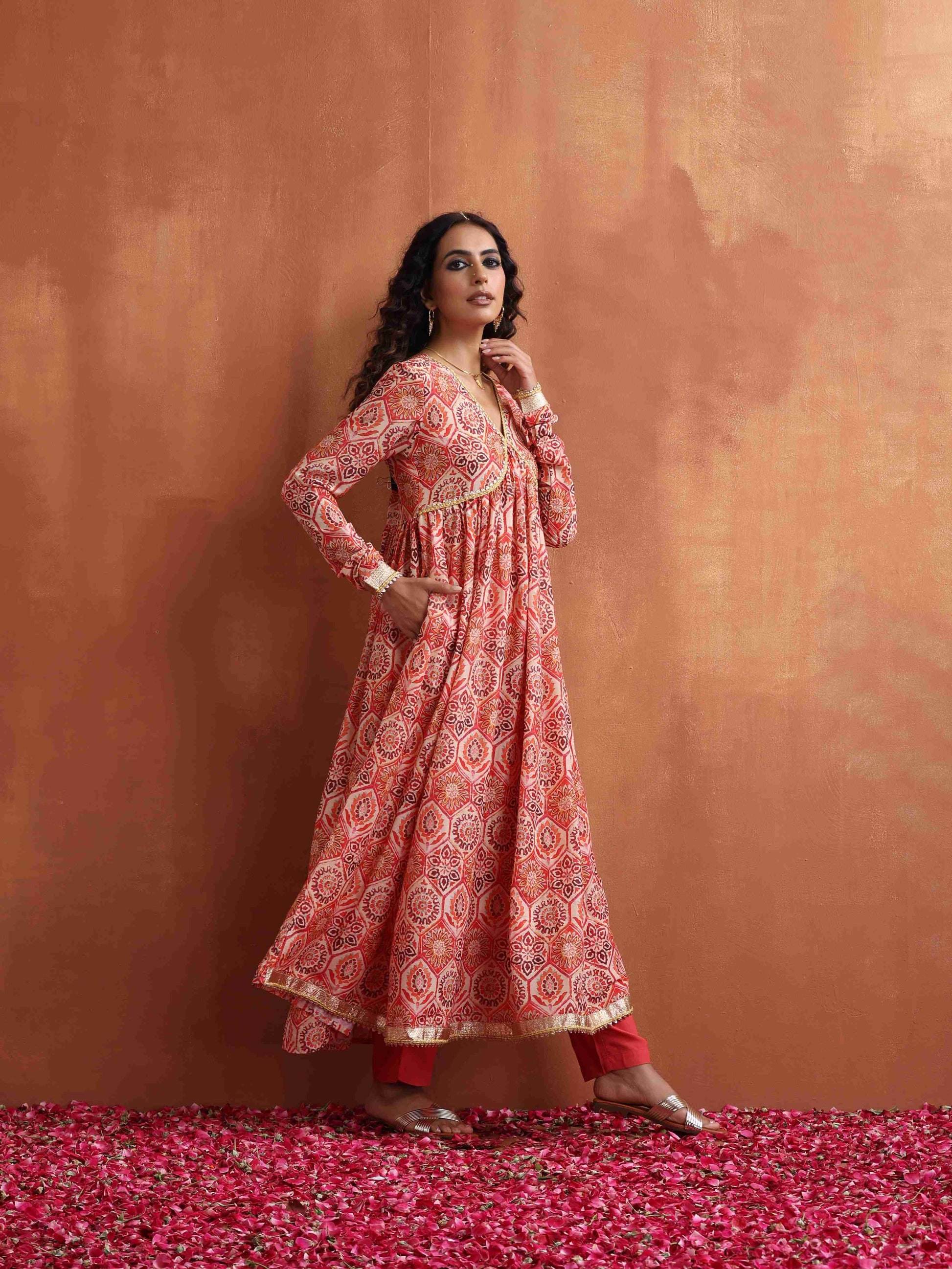 trueBrowns Beige Print Flared Anarkali Kurta Set | Swadesiicart