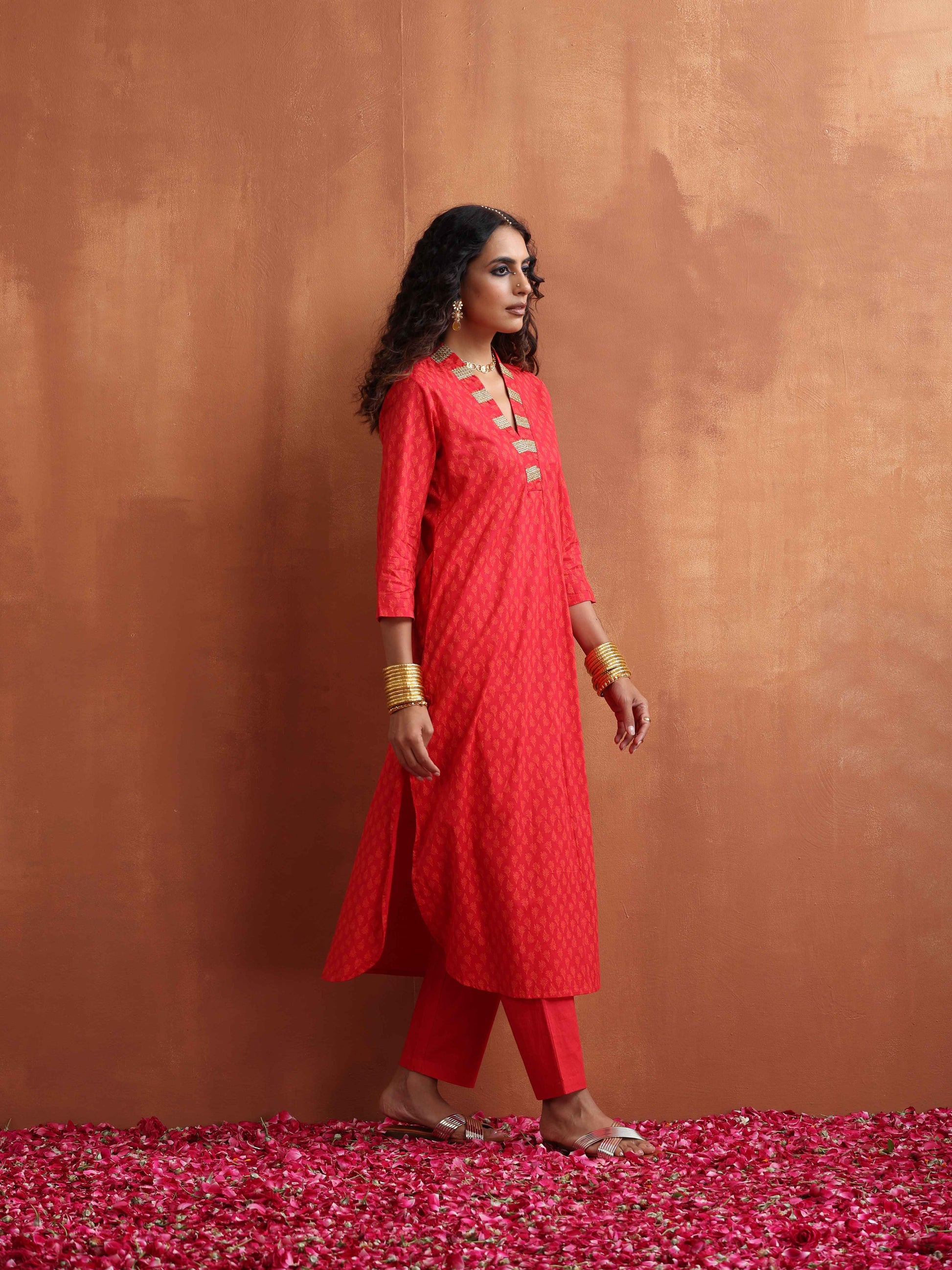 trueBrowns Red Print A-line Kurta Set | Swadesiicart