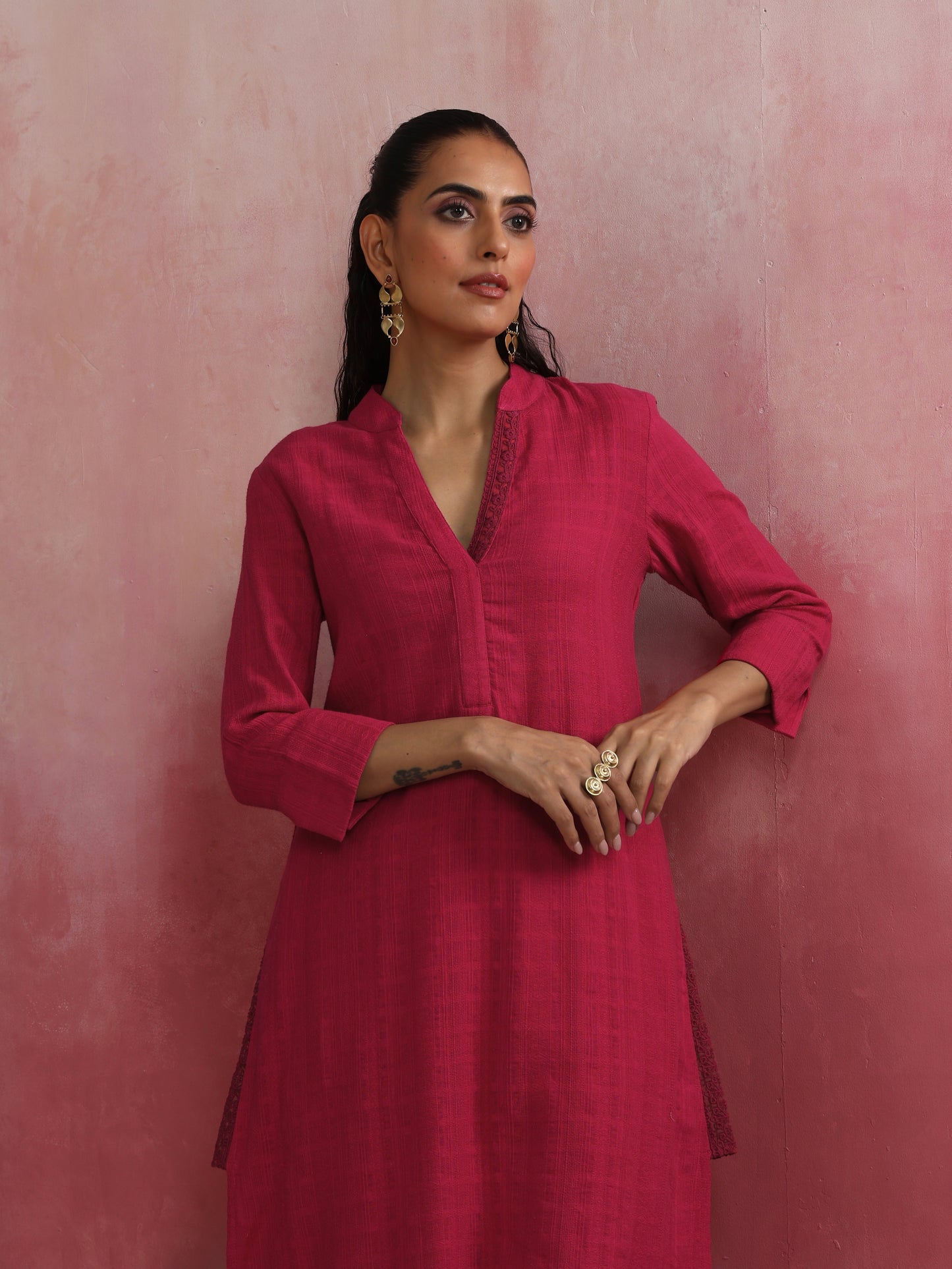trueBrowns Magenta Cotton Dobby Kurta Set | Swadesiicart