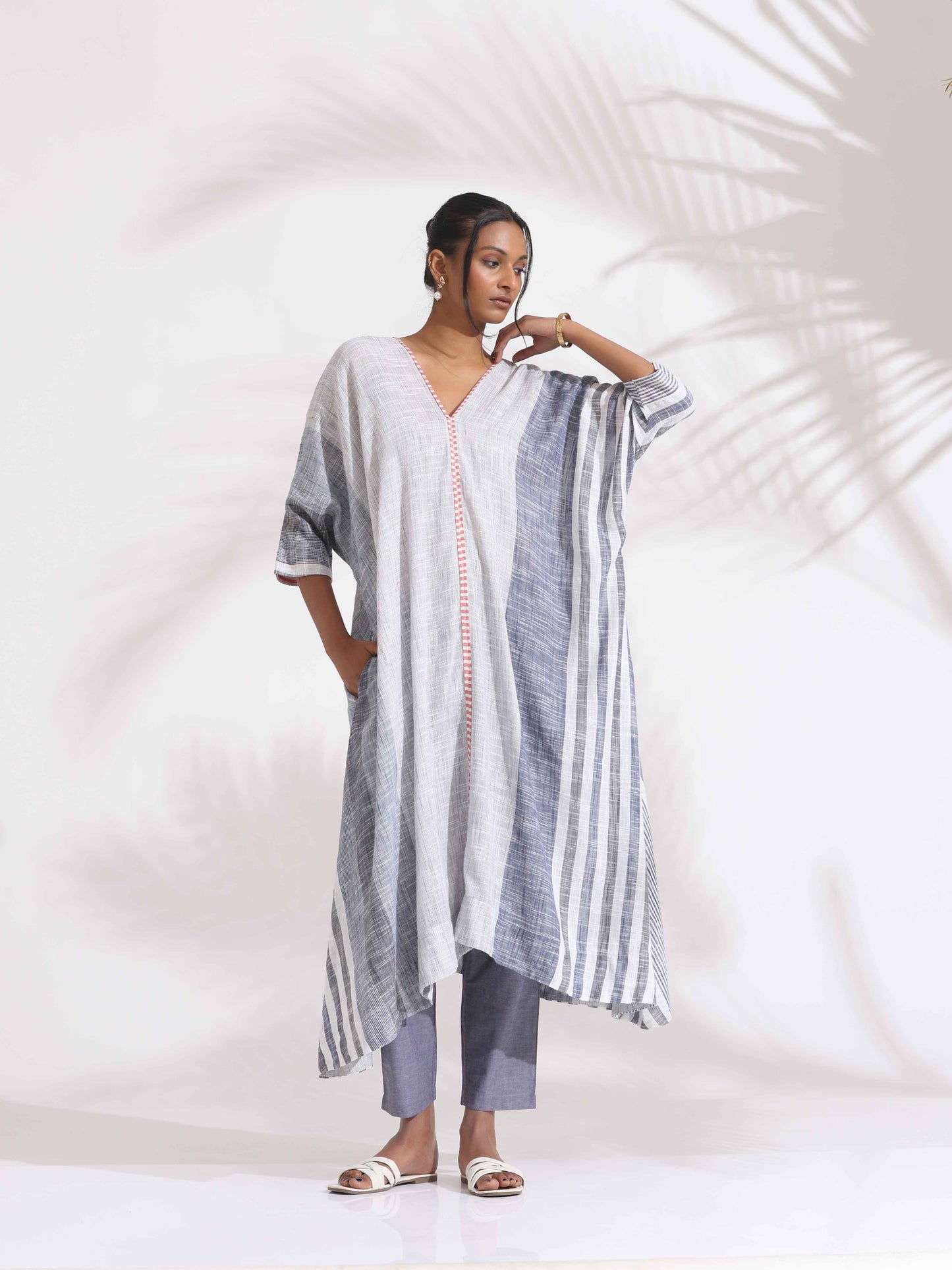 trueBrowns Off-White Cotton Multi Stripe Flared Kurta Set | Swadesiicart