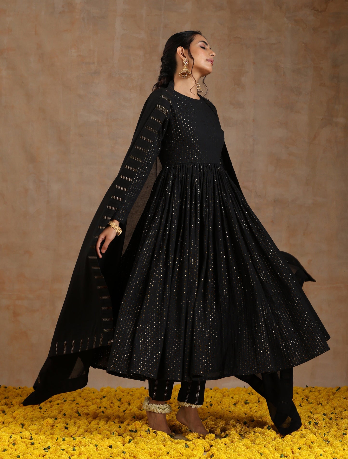 trueBrowns Black Gold Cotton Anarkali Set | Swadesiicart