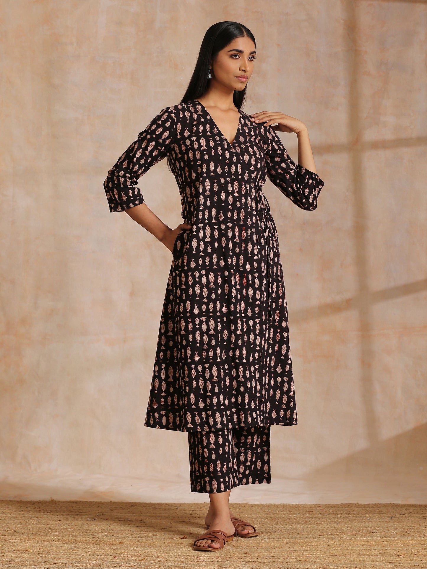 trueBrowns Black Fish Bagru Print Cotton Angrakha Pant Set | Swadesiicart