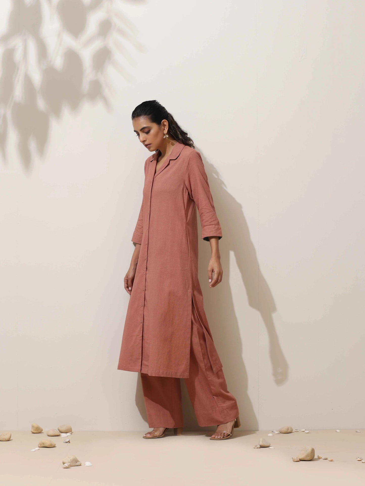 trueBrowns Peach Cotton Linen Kurta Pant Set | Swadesiicart