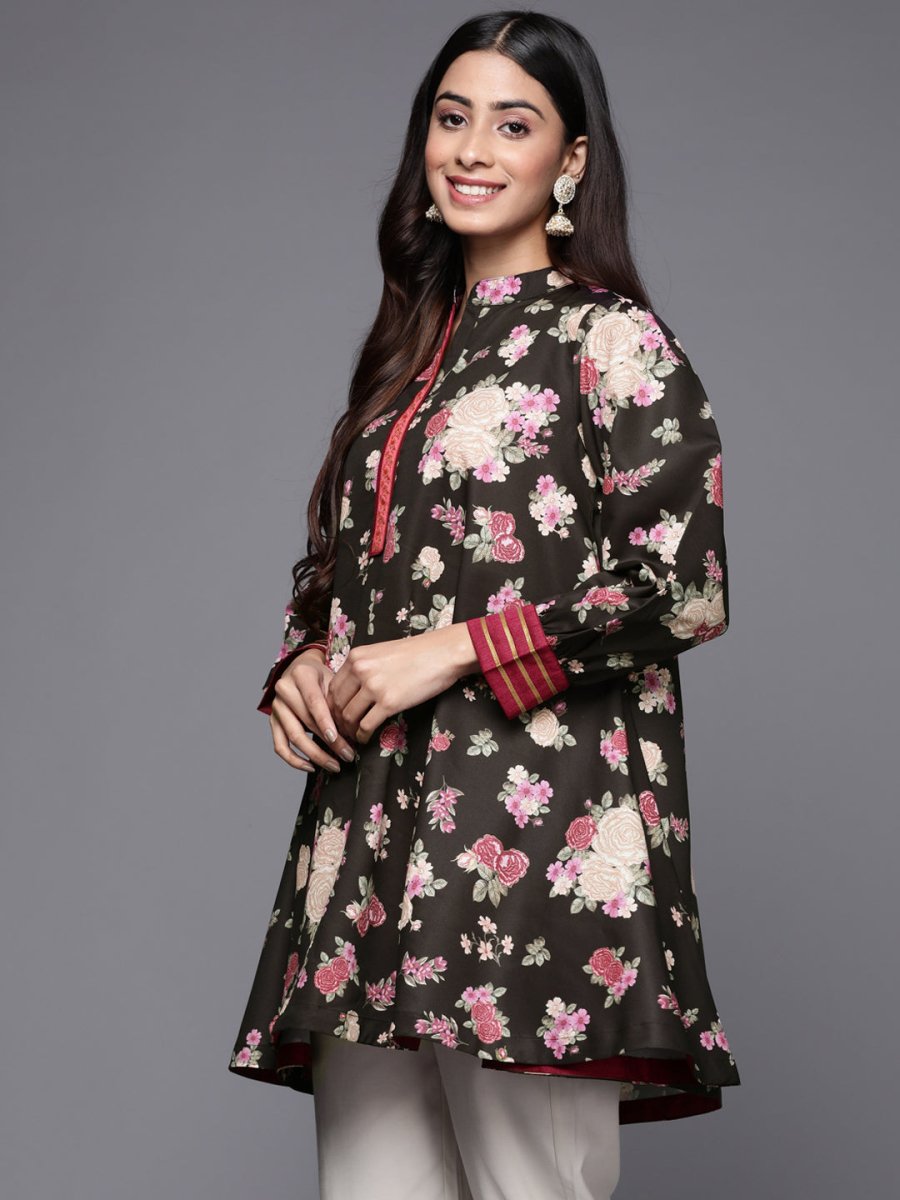 Ahalyaa Mandarin Collar Floral Print Crepe Tunic | Swadesiicart