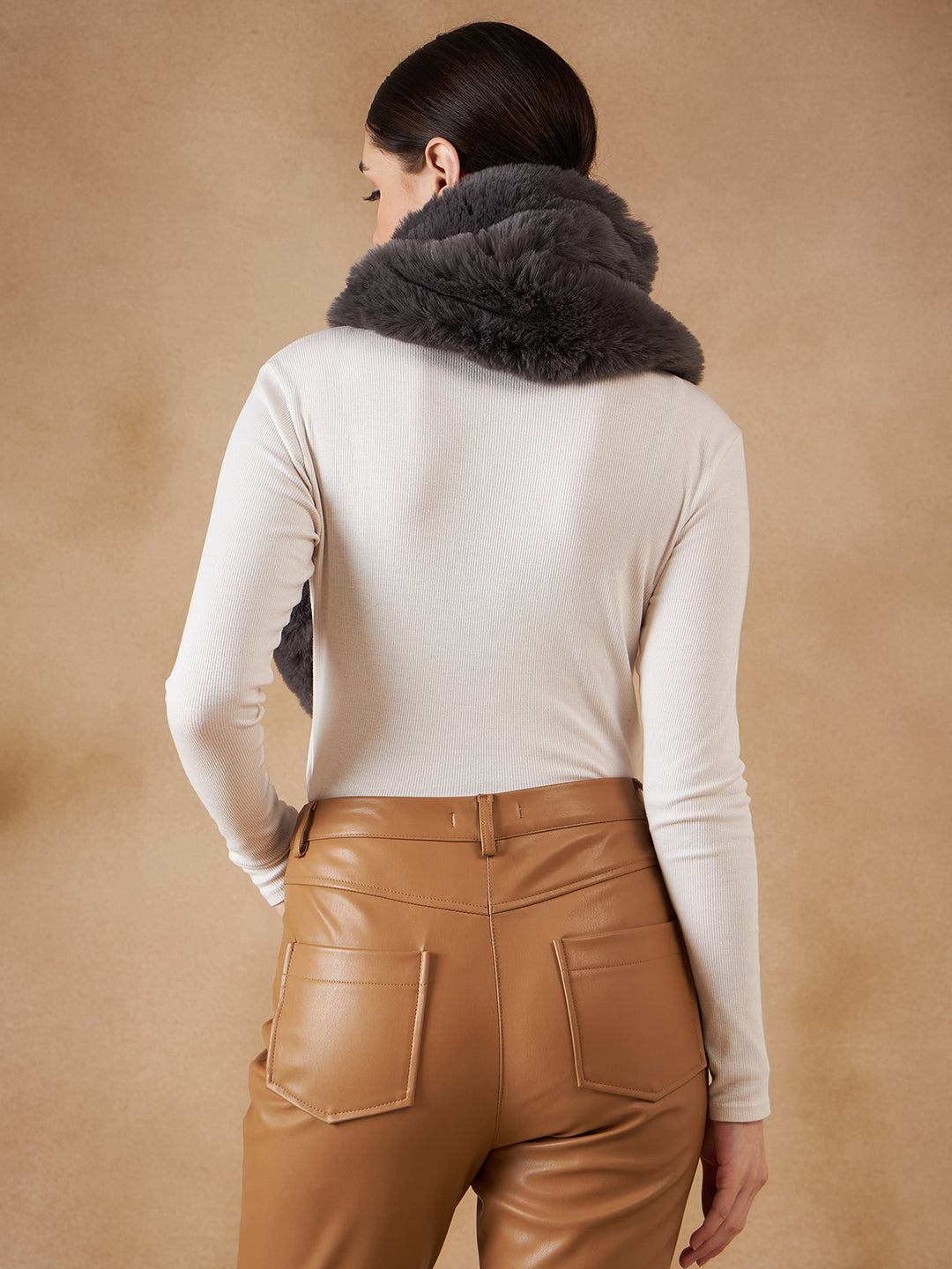 InWeave Slaty Grey Faux Fur Neck Warmer - Swadesiicart